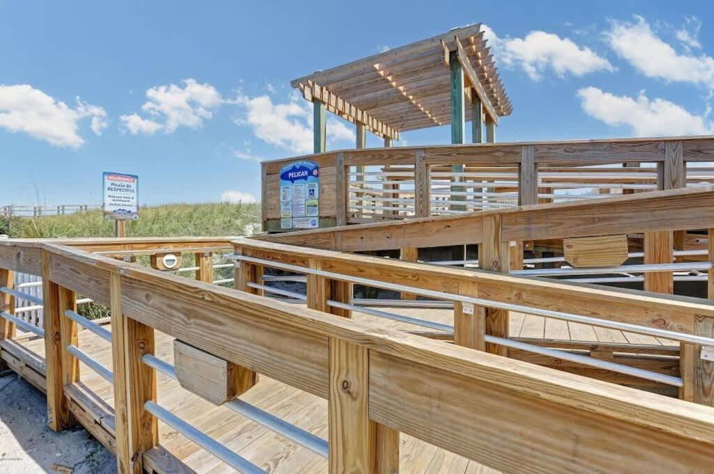 Beach Harbour 17 At The Cb Boardwalk Walk To Everything! 캐롤라이나비치 외부 사진